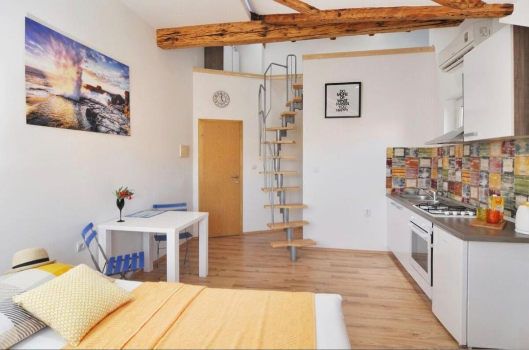 Apartment Gabriela Center *